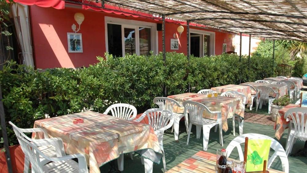 Hotel Residence San Pieru Tarcu Εξωτερικό φωτογραφία